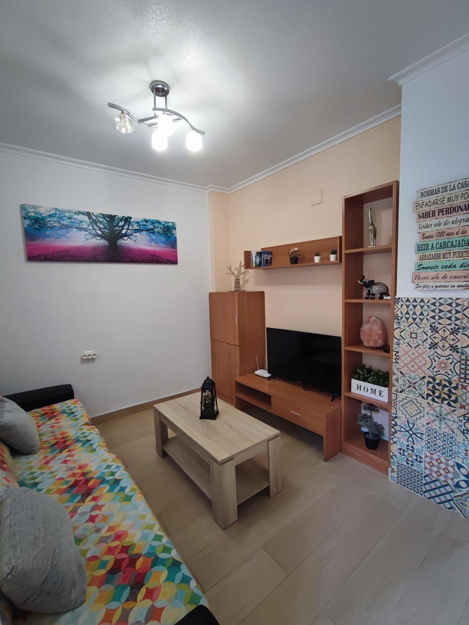 Nueva Casita De Colores Elche Ngoại thất bức ảnh